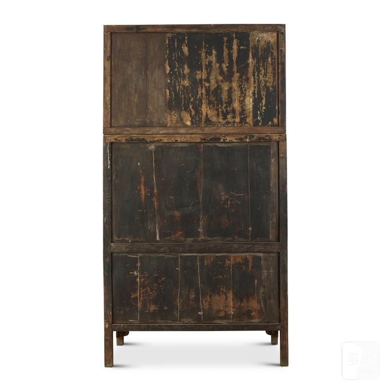 A massive huanghuali-veneered compound warrior chest, Qing dynasty, 19th century | 清十九世紀 貼皮黃花梨四件櫃 - 图5